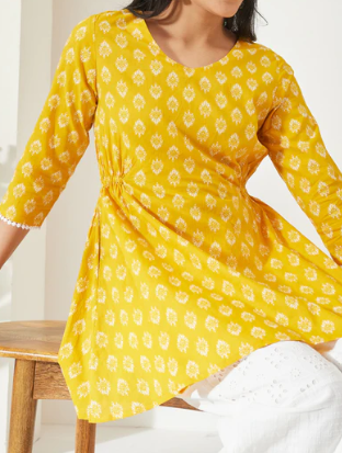 Women's Yellow Ethnic Motifs Printed Pure Cotton A-Line Tunic