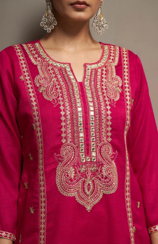 Women’s Red Elegant Embroidered Silk Blend Kurta Set