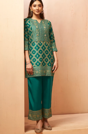 Women’s Green Jacquard Vichitra Silk Ethnic Co-Ord Outfit