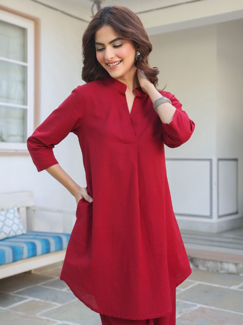 मैरून लिनन कॉटन स्ट्रेट को-ऑर्ड सेट 